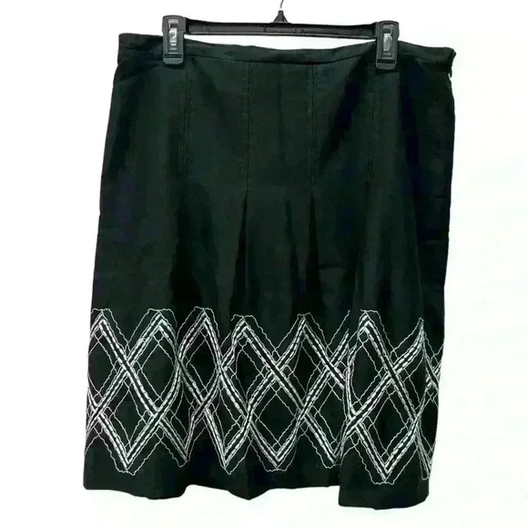 EUC Ann Taylor LOFT A-Line Skirt Size 12 - Picture 1 of 3